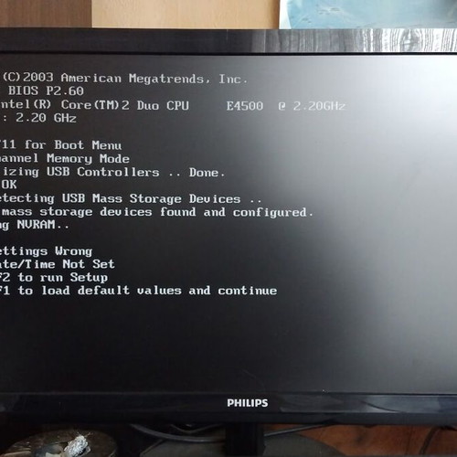 ASRock 775i65G motherboard with Intel Core2Duo E4500 CPU, fan and 2GB RAM like new