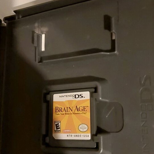 Nintendo DS Brain Age cartridge like new with bonus Brain Training