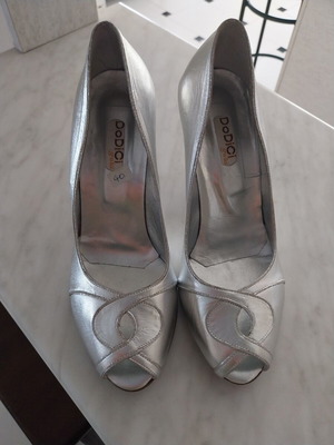 Dodici leather peep toe heels silver, new, size 40