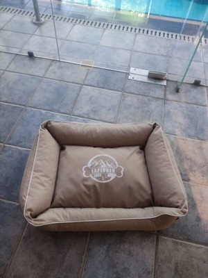 Dog bed XL size new, waterproof breathable fabric by Cazo