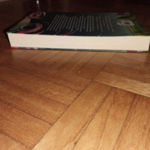 Book Καθετί το λυπηρό είναι ένα ψέμα like new