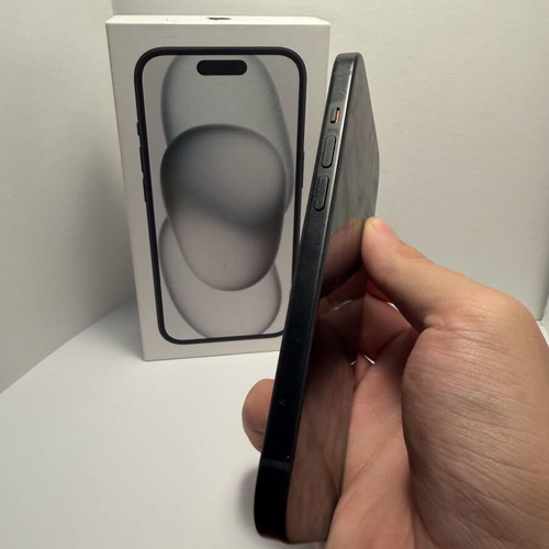 Apple iPhone 15 128GB Black with 100% Battery Health