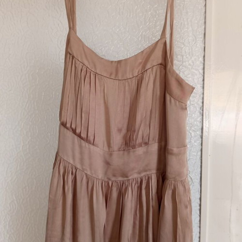 Summer dress medium, like new, gold color