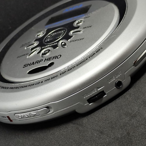 Sharp Hero CDM-23D portable MP3/CD player, vintage
