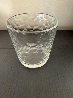 Set of 16 glass tumblers with embossed honeycomb design, new