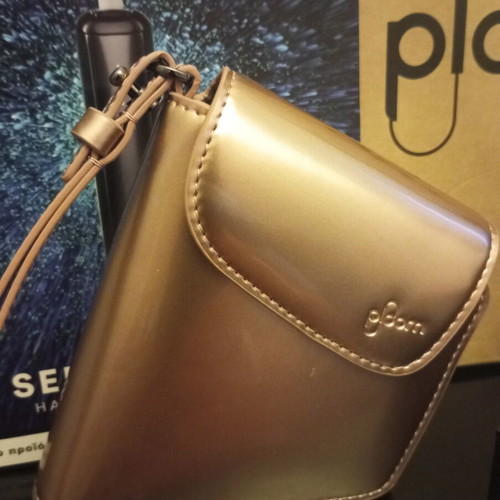 Ploom device like new with unique carrying pouch