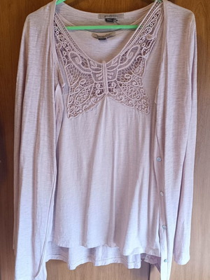 Attrattivo set sleeveless top with design and jacket like new