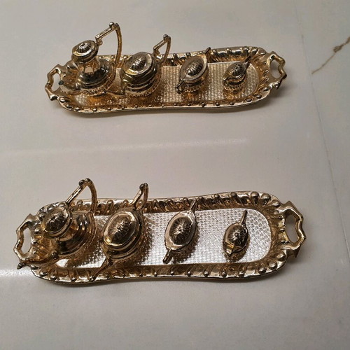 Miniature decorative plates used