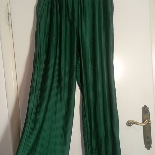 Zara pleated pants like new, cypress green, size M