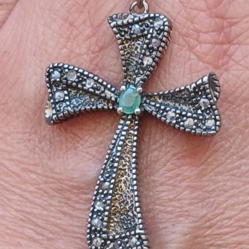 925 silver cross pendant gold plated 9k with emerald and old cut diamonds