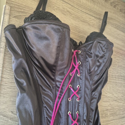 Corset satin with lining and lace Med like new, black and pink
