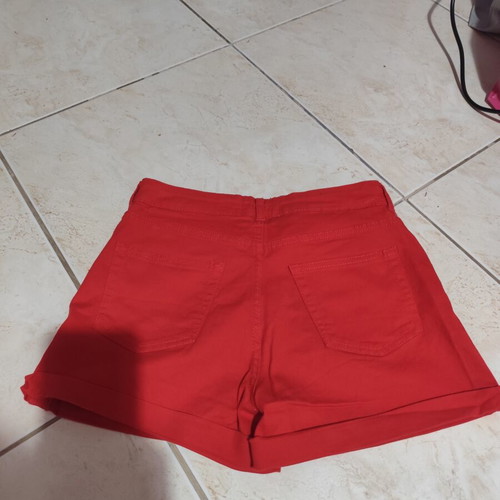 Terranova red shorts size M like new
