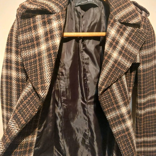 Zara checked coat like new, Montgomery style, beige and brown