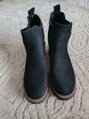 Black ankle boots new, size 36