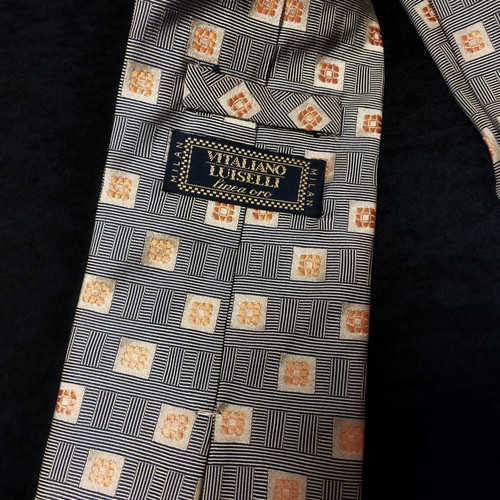 Tie Vitaliano Luiselli made of 100% silk, like new, gray and beige