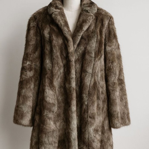 Women's coat medium with natural fur like new, beige