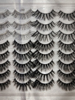 Eyelashes set in various styles new