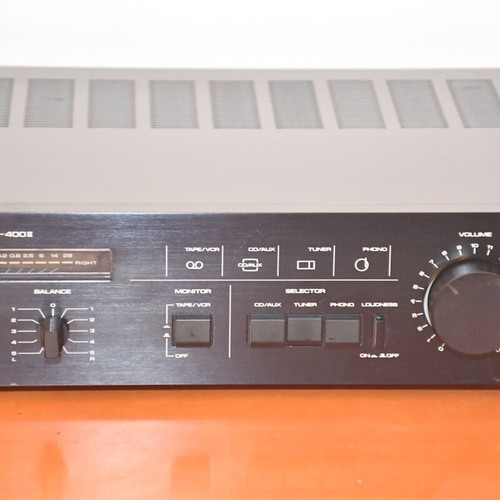 Nikko NA-400II integrated amplifier used with phono input