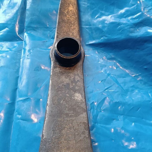 Handmade tsapokasmas new, kiln-painted forged steel tool