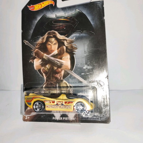 Hot Wheels Diecast DC Superheroes Wonder Woman Power Pistons 1:64 New
