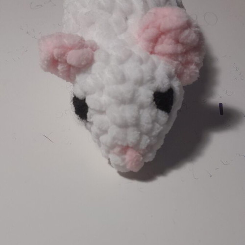 Handmade knitted mouse keychain, new, white and pink