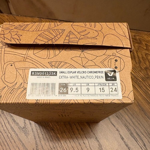 Veja kids shoes size 26 like new, white casual