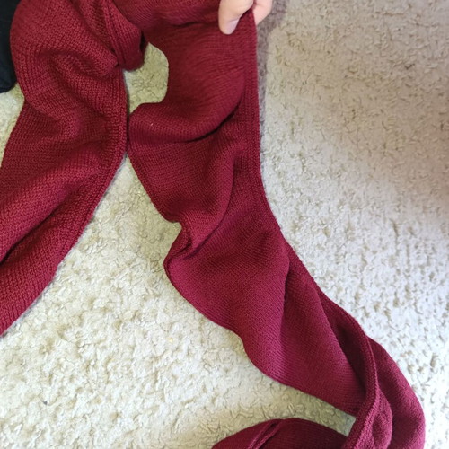 Knitted small t-shirt like new, red with free scarf