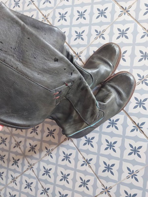 Leather boots used size 39 fitting like 38