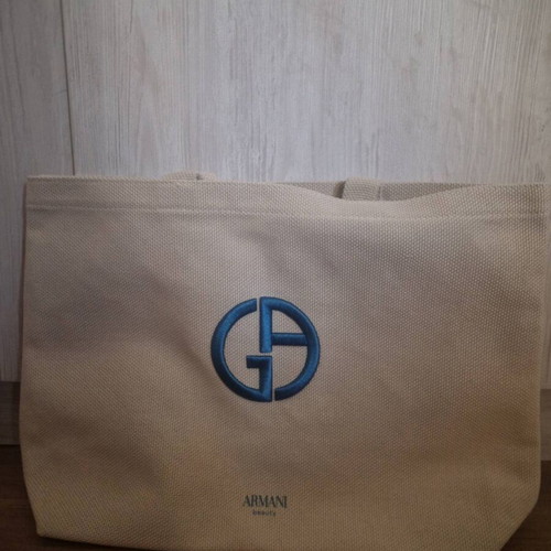 Giorgio Armani Beauty shoulder bag new beige blue