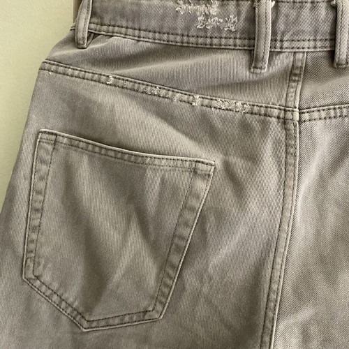 Acme men's beige bermuda shorts, size S