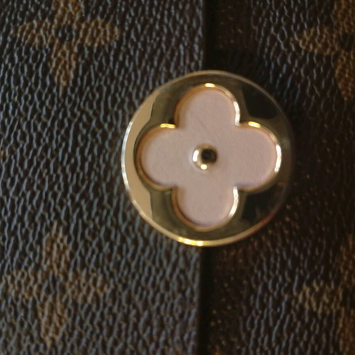 Louis Vuitton Monogramm canvas flore large wallet rose gently used