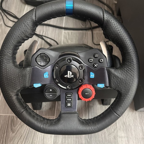 Gaming computer used with full peripherals and bonus Trust joystick