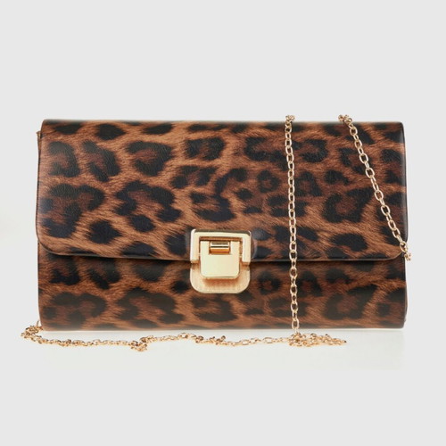 Verde shoulder bag new with chain
