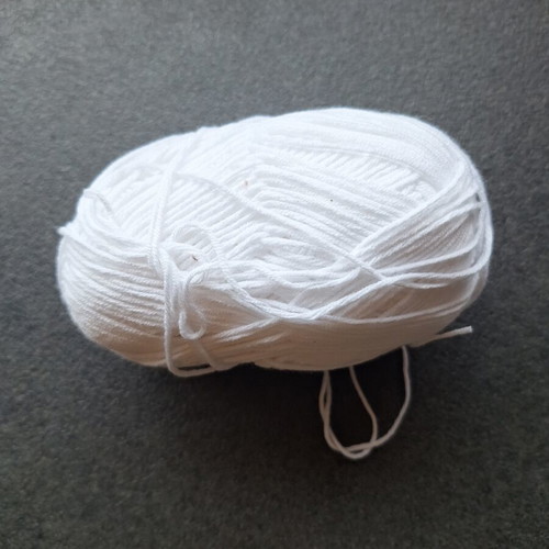 White knitting yarn