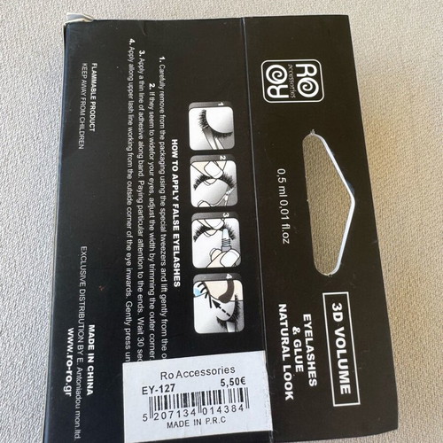 3D Volume Eyelashes new with glue