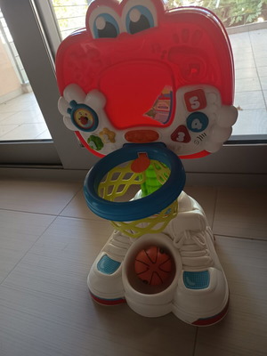 Baby Clementoni Basketball Toy like new with sounds and songs