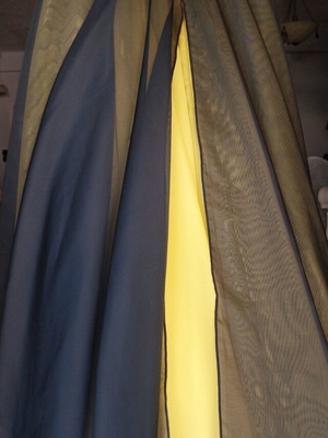 Italian maxi skirt like new, black and yellow organza, size M