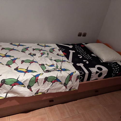 Modeco children's beds used, set of two with mattress and drawer