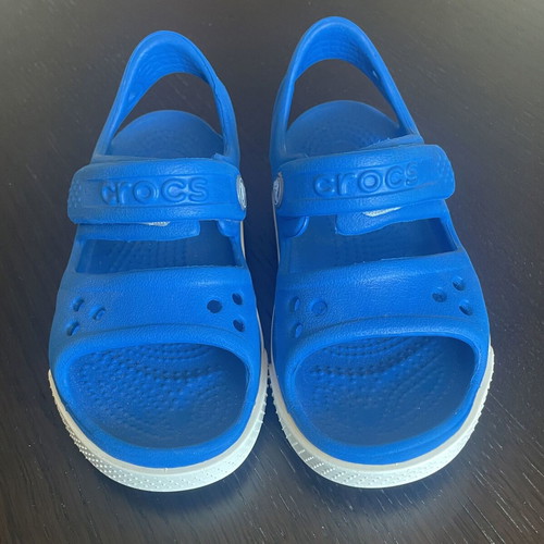 Crocs kids sandals like new, size 24, blue
