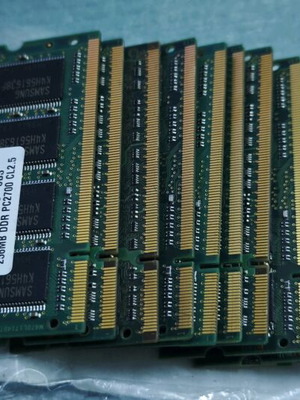Laptop memory used, various types 1GB to 256MB