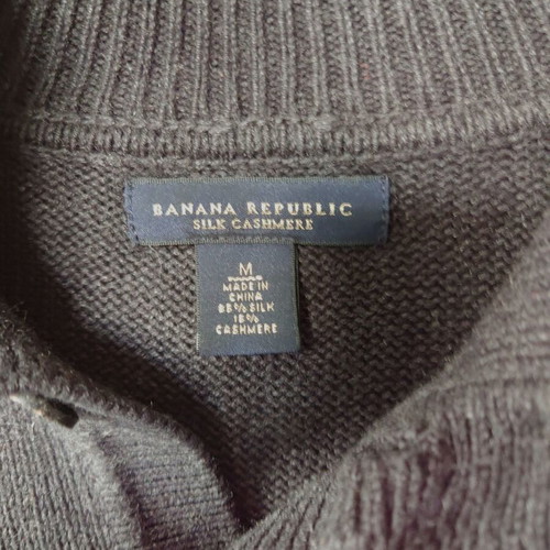 Banana Republic men's sweater used, dark charcoal - black, size M/L