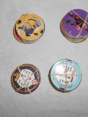 Minion tags 102 single used, caps from 2015 and 2017