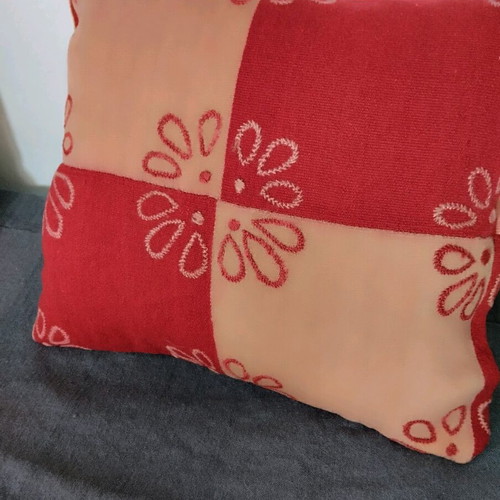 Woven smooth pillowcase like new 54x47 cm