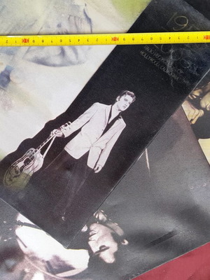 Elvis Presley canvas art set like new, 3 pieces 30x40cm