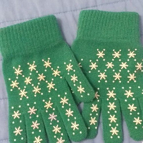 Gloves like new, one pair, one size