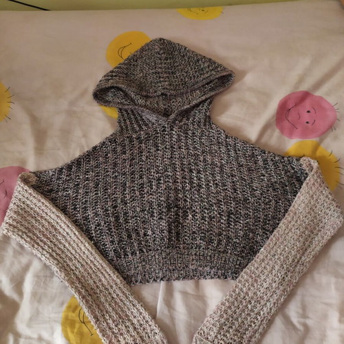 Name It oversized crop top with hood, size 7-8 years