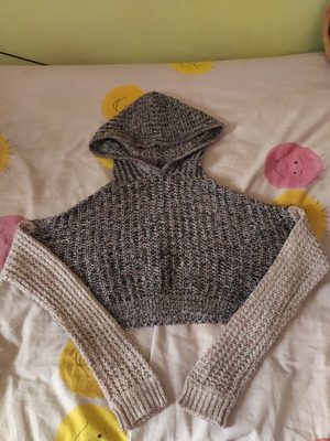 Name It oversized crop top with hood, size 7-8 years