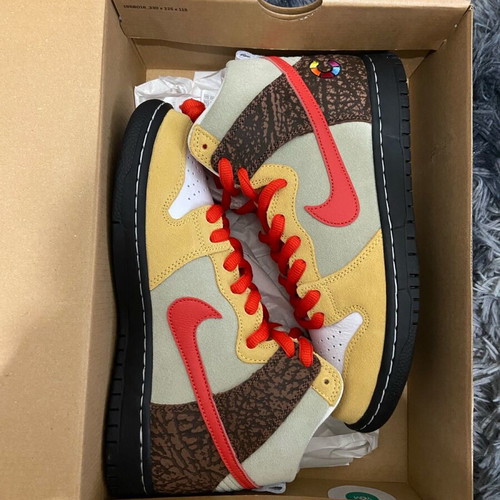 Nike Kebab and Destroy sneakers like new, size 40.5, multicolor