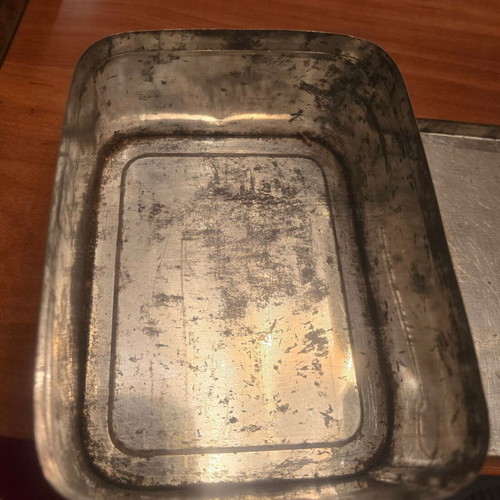 Tin box Makedonikos halvas used, 1950s decade