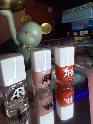Set of 3 AR by Cl nail polishes – nude, pink & red